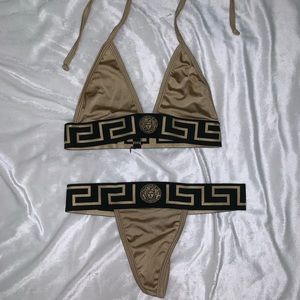 Versace two piece dancer or rave set ❤️